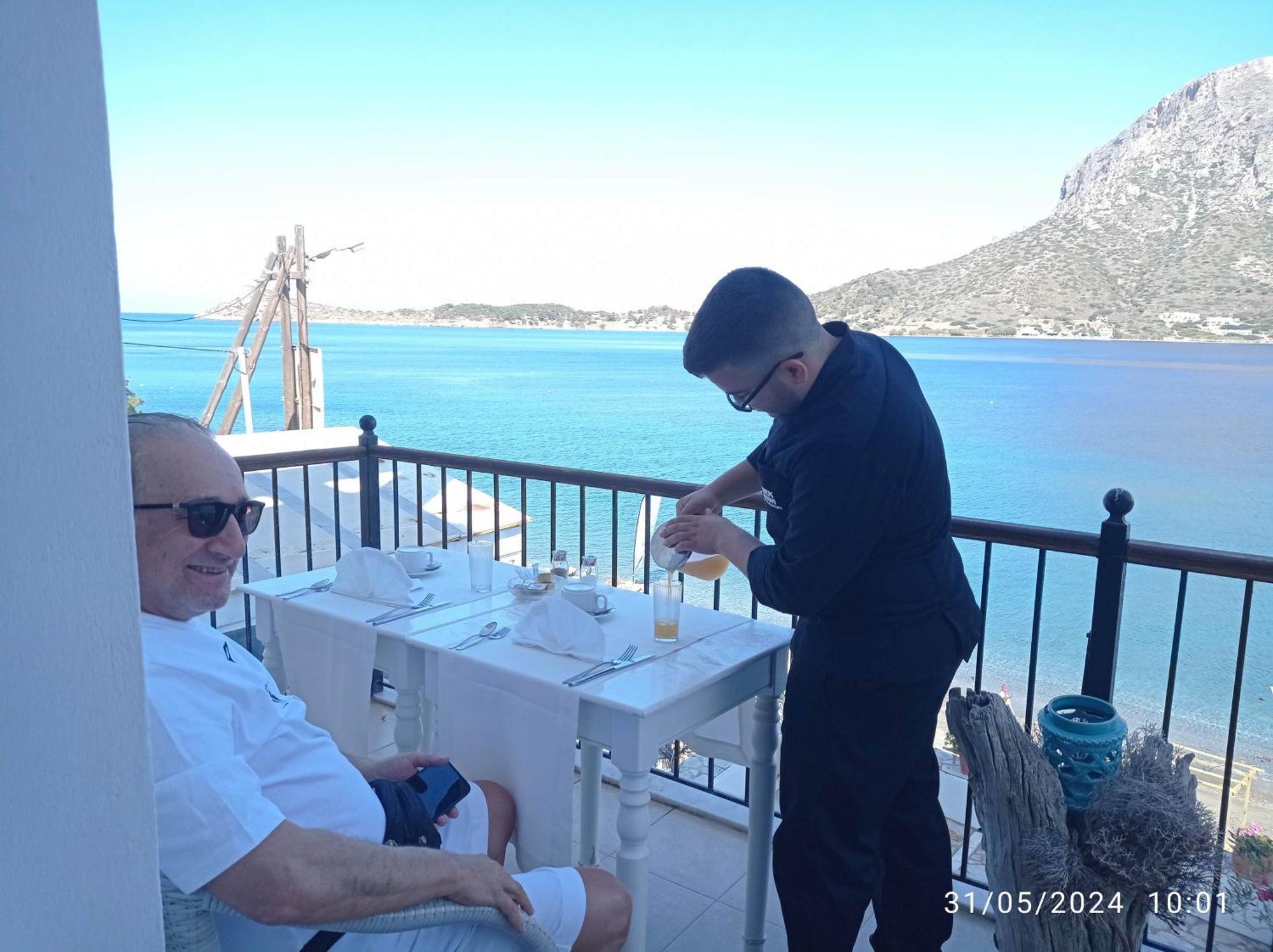 Masouriblu Boutique Hotel ภายนอก รูปภาพ