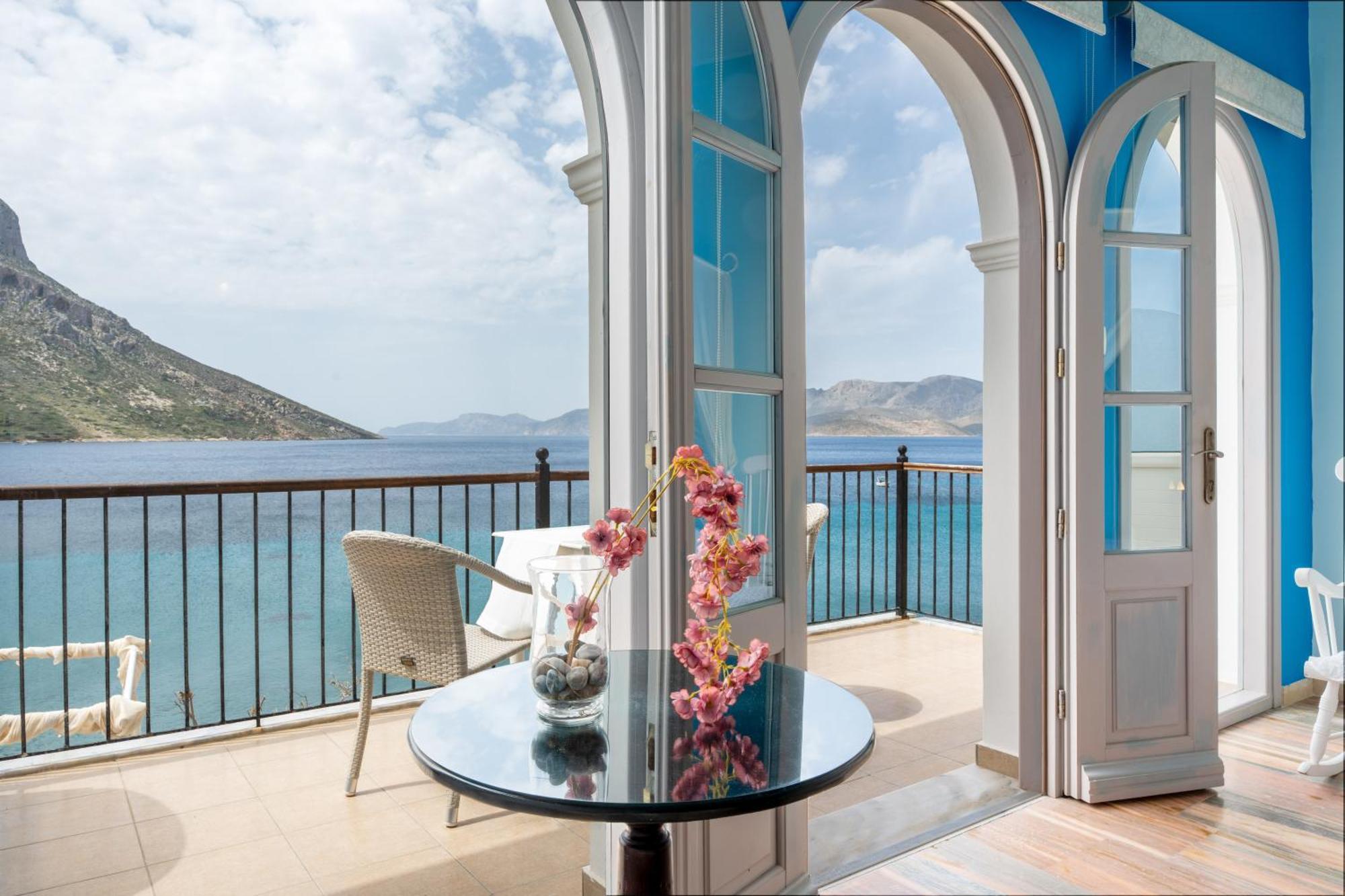 Masouriblu Boutique Hotel ภายนอก รูปภาพ